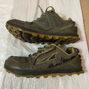 Mens Altra lone peak 4.5